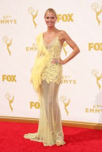 Heidi-Klum-Emmy-Awards-2015